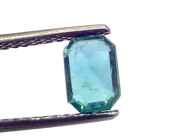 0.96 Ct GII Certified Untreated Natural Zambian Emerald Gemstone AAA