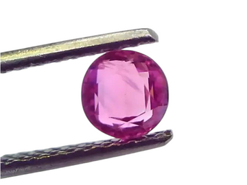 0.77 Ct IGI Certified Unheated Untreated Natural Old Burma Ruby AAA - Venus Gems