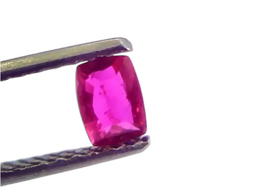 0.51 Ct IGI Certified Unheated Untreted Natural Mozambique Ruby AAAAA - Venus Gems