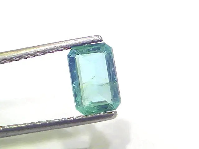 1.37 Ct Certified Untreated Natural Zambian Emerald Panna Gemstone