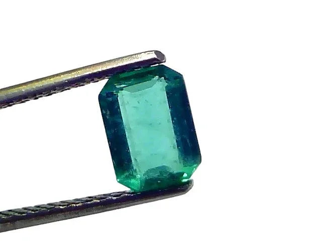1.40 Ct GII Certified Untreated Natural Zambian Emerald Panna AAAA - Venus Gems