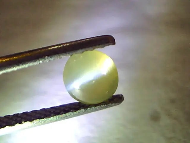 1.52 Ct Certified Untreated Natural Chrysoberyl Ceylon Cats Eye
