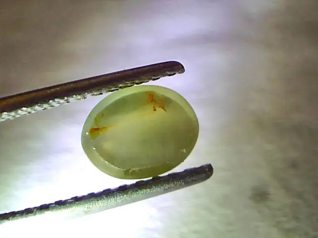 1.68 Ct Certified Untreated Natural Chrysoberyl Ceylon Cats Eye