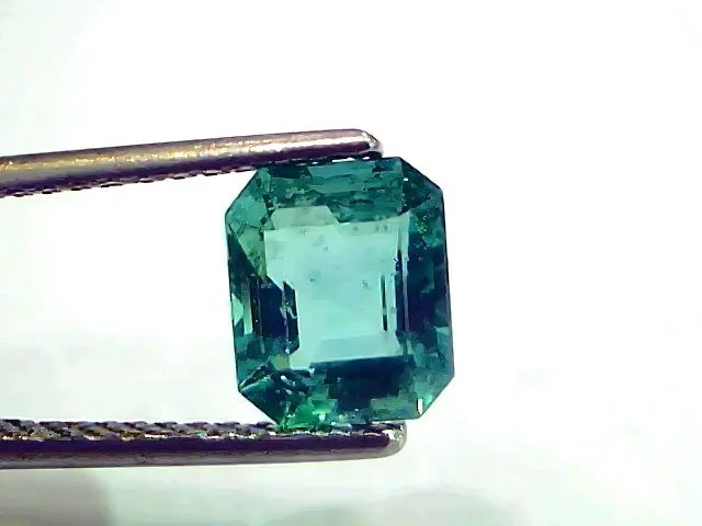 1.81 Ct IGI Certified Untreated Natural Zambian Emerald Gemstone AAA