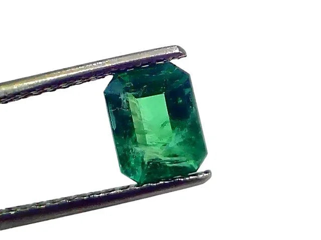 1.86 Ct GII Certified Untreated Natural Zambian Emerald Panna AAA - Venus Gems