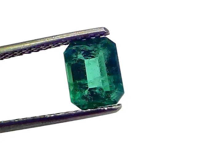 1.89 Ct GII Certified Untreated Natural Zambian Emerald Panna AAA - Venus Gems