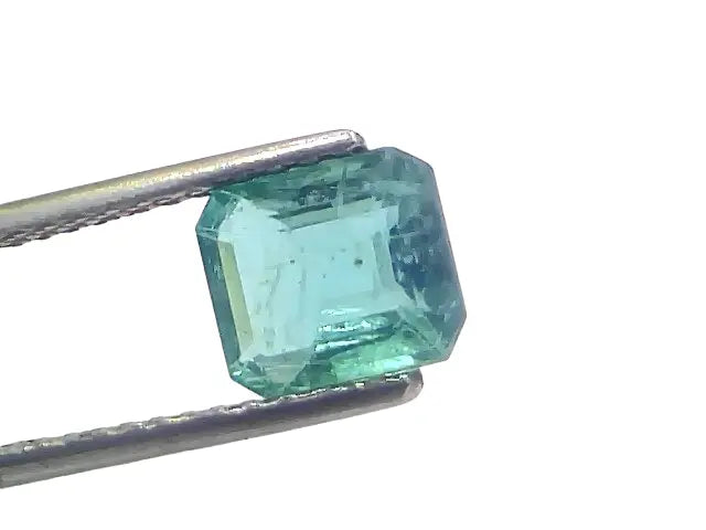1.92 Ct GII Certified Untreated Natural Zambian Emerald Panna Gemstone