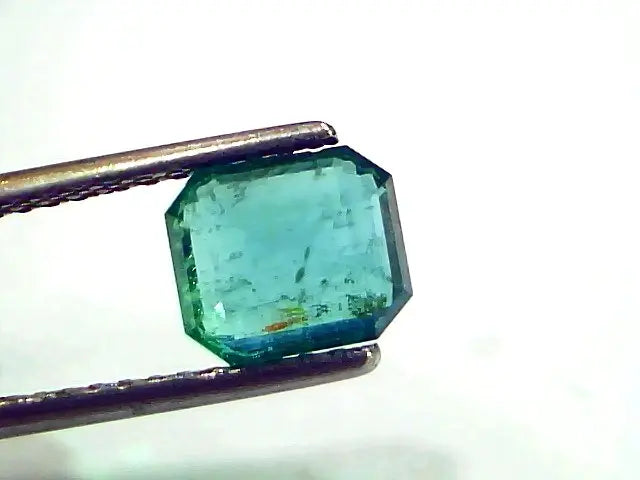 1.93 Ct IGI Certified Untreated Natural Zambian Emerald Gemstone AAA