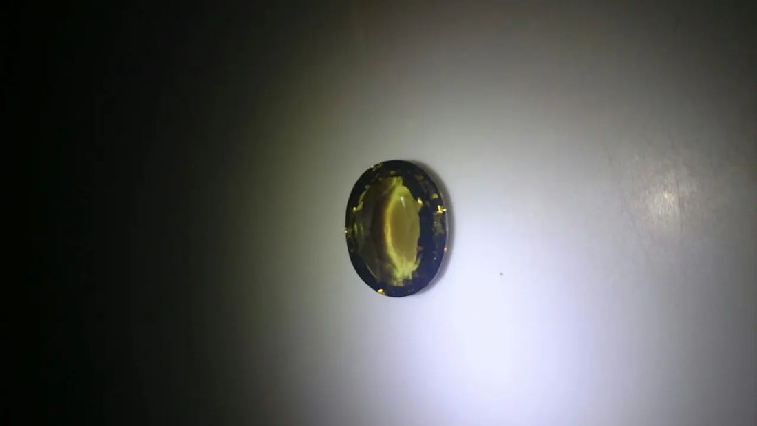 Huge 12.81 Ct Untreated Natural GII Certified Colour Changing Alexandrite