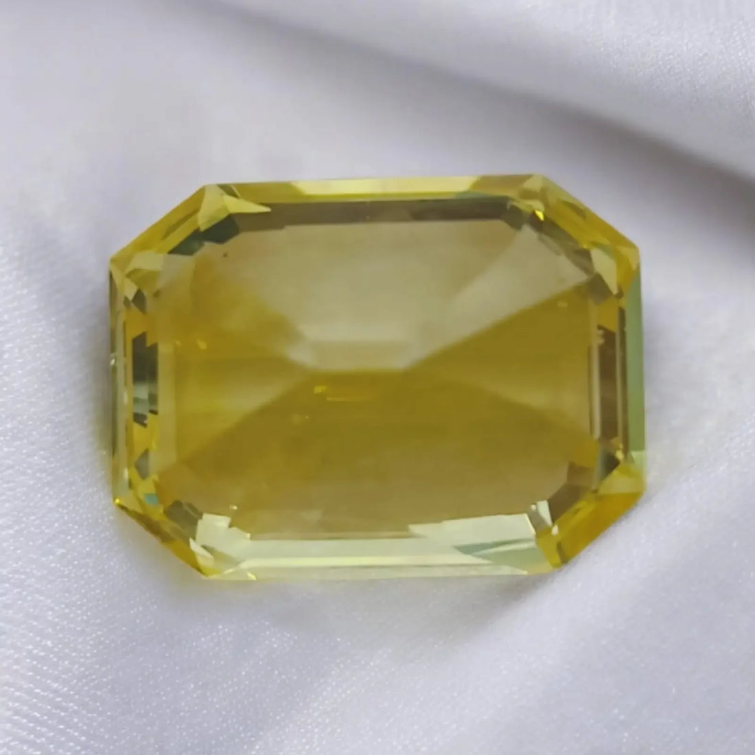 Huge 19.66 Ct IGI Certified Unheated Untreated Natural Ceylon Yellow Sapphire - Venus Gems