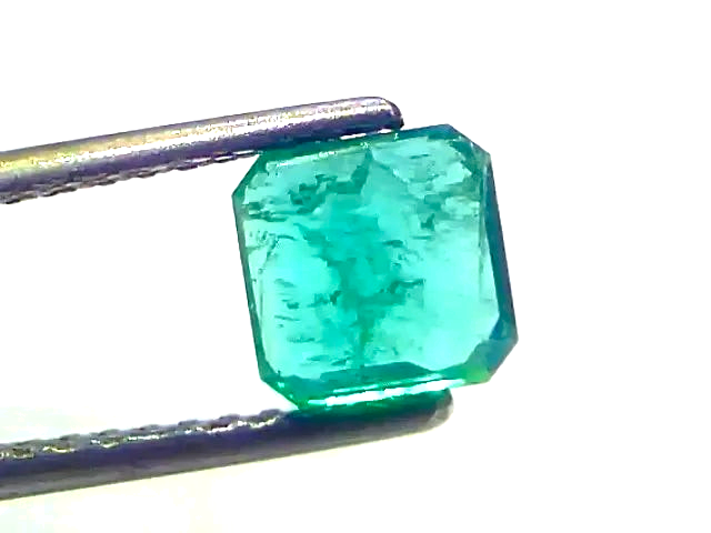 1.45 Ct Certified Untreated Natural Zambian Emerald Gemstone Panna - Venus Gems