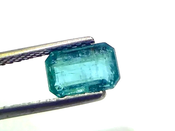 1.60 Ct Certified Untreated Natural Zambian Emerald Gemstone Panna - Venus Gems