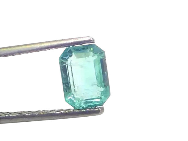 1.64 Ct Certified Untreated Natural Zambian Emerald Panna Gemstone - Venus Gems