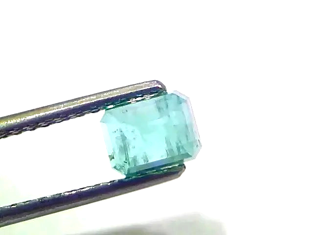 1.43 Ct Certified Untreated Natural Zambian Emerald Gemstone Panna - Venus Gems