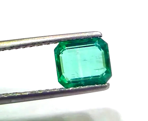 1.70 Ct Untreated Natural Zambian Emerald Gemstone Panna Gems AAAAA - Venus Gems