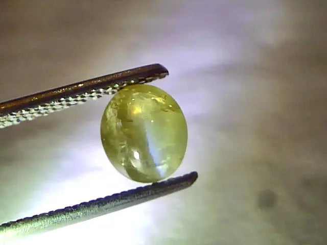 2.03 Ct Certified Untreated Natural Chrysoberyl Ceylon Cats Eye