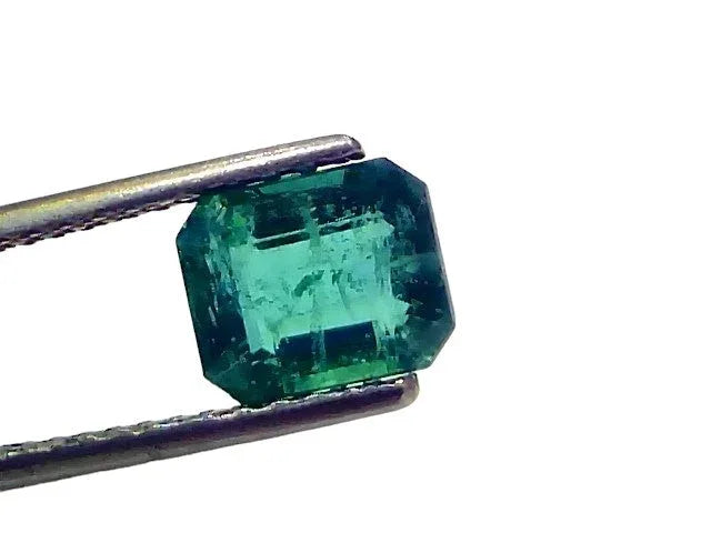 2.04 Ct GII Certified Untreated Natural Zambian Emerald Panna AAA - Venus Gems