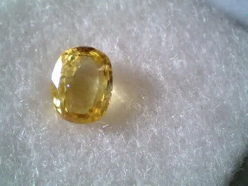 2.25 Ct Unheated Untreated Natural Ceylon Yellow Sapphire Guru