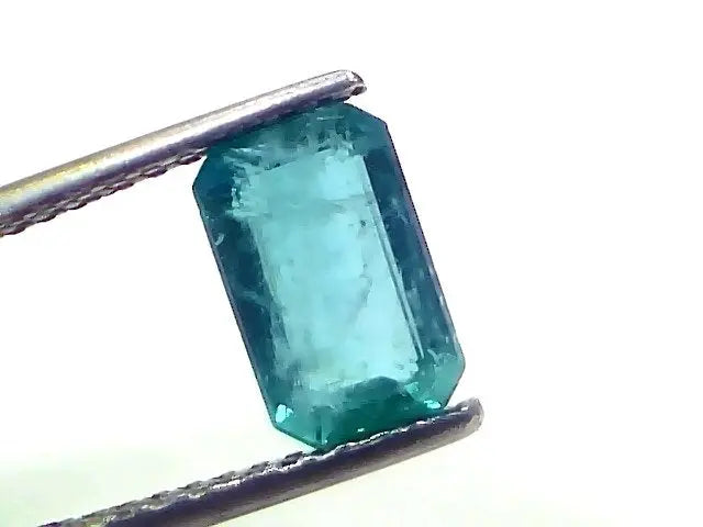 2.34 Ct Certified Untreated Natural Zambian Emerald Panna Gemstone