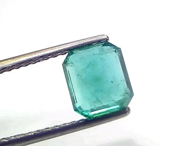 2.37 Ct IGI Certified Untreated Natural Zambian Emerald Gemstone AAA