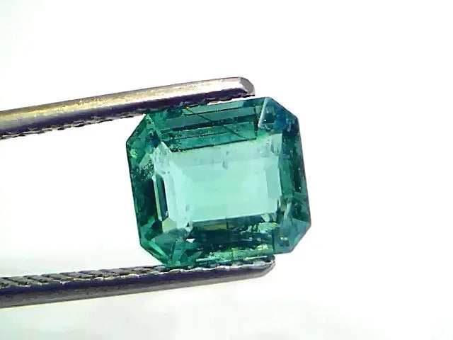 2.38 Ct IGI Certified Untreated Natural Zambian Emerald Gemstone AAA