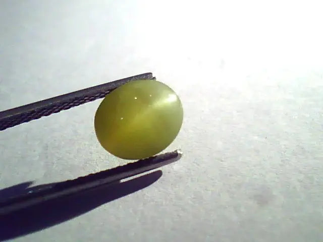 2.48 Ct Certified Untreted Natural Chrysoberyl Cats Eye,Lehsunia