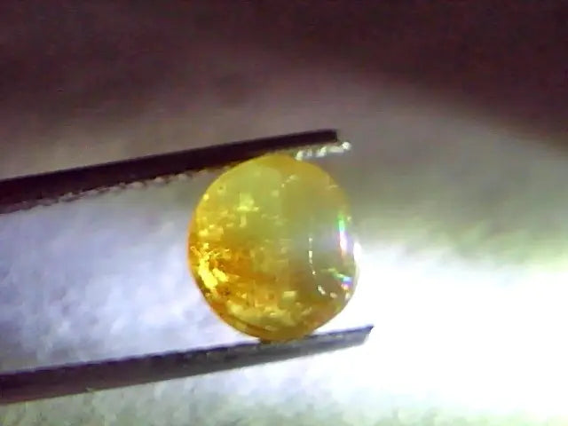 2.76 Ct IGI Certified Untreated Natural Ceylon Chrysoberyl Cats Eye Stone
