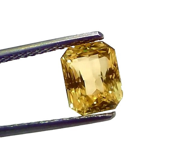 2.98 Ct IGI Certified Unheated Untreated Natural Ceylon Yellow Sapphire AAAAA