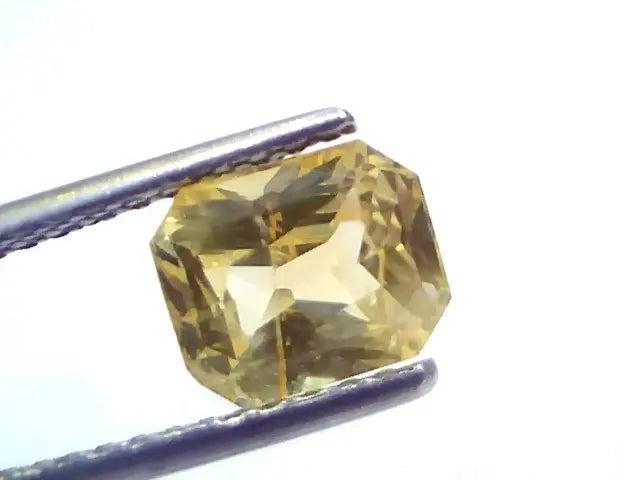2.99 Ct IGI Certified Unheated Untreated Natural Ceylon Yellow Sapphire AAA