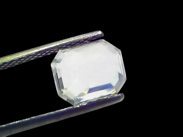 2.94 Ct GII Certified Unheated Untreated Natural Ceylon White Sapphire AAA - Venus Gems