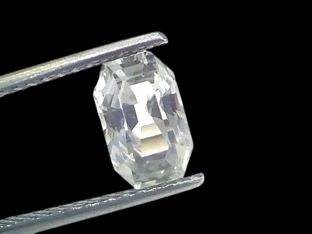 2.98 Ct GII Certified Unheated Untreated Natural Ceylon White Sapphire - Venus Gems