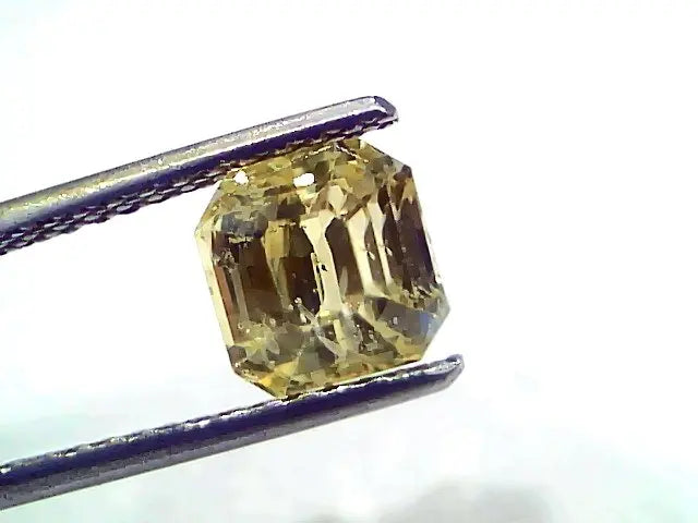3.01 Ct IGI Certified Unheated Untreated Natural Ceylon Yellow Sapphire AAA