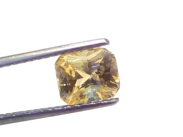 3.01 Carat 3.34 Ratti GII Certified Ceylon Yellow Sapphire Pukhraj AAAA
