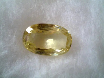 3.05 CT UNHEATED UNTREATED NATURAL YELLOW SAPPHIRE,PUKHRAJ AAAAA