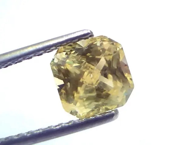 3.06 Ct IGI Certified Unheated Untreated Natural Ceylon Yellow Sapphire AAA