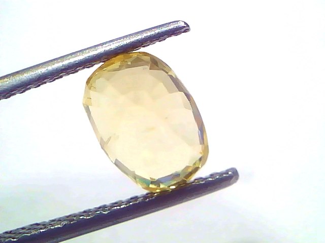 3.08 Carat 3.38 Ratti IGI Certified Yellow Sapphire Pukhraj Unheated Stone