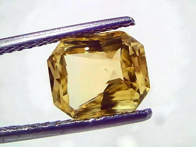 3.27 Ct IGI Certified Unheated Untreated Natural Ceylon Yellow Sapphire AAAAA