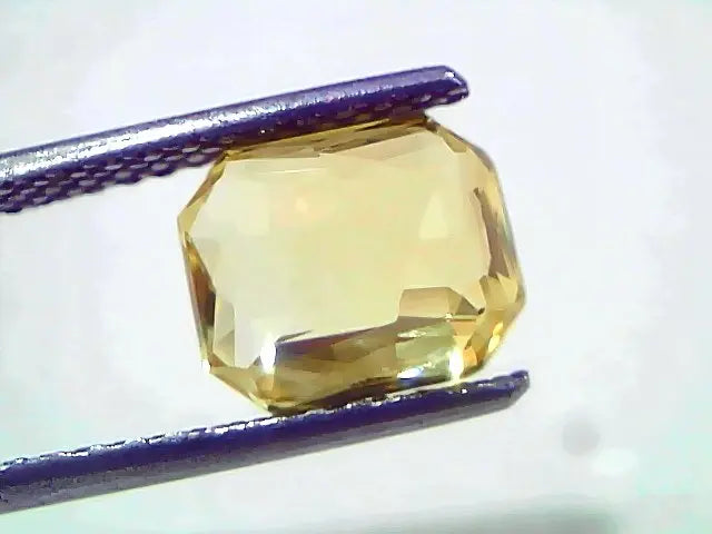 3.27 Ct IGI Certified Unheated Untreated Natural Ceylon Yellow Sapphire AAAAA