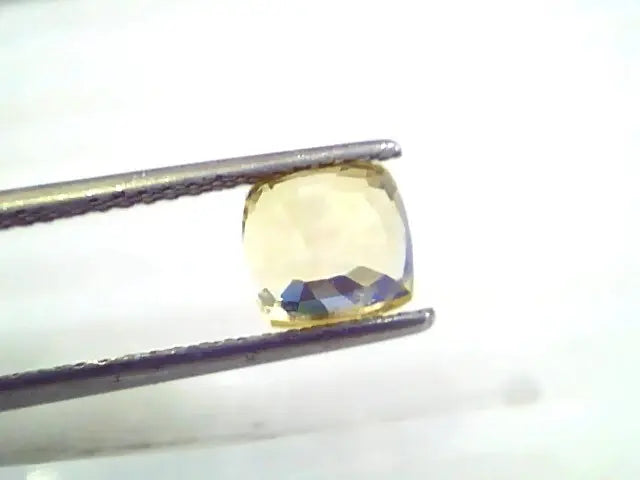 3.29 Ct 5.5 Ratti Unheated Untreated Natural Ceylon Yellow Sapphire