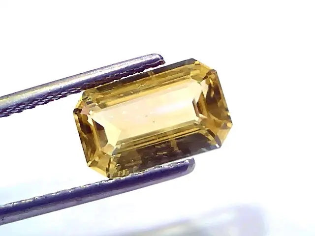 3.51 Ct IGI Certified Unheated Untreated Natural Ceylon Yellow Sapphire AAA