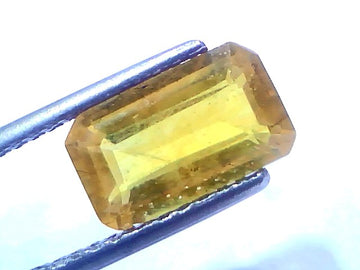 3.52 Carat 3.91 Ratti Certified Natural Yellow Sapphire Pukhraj Stone