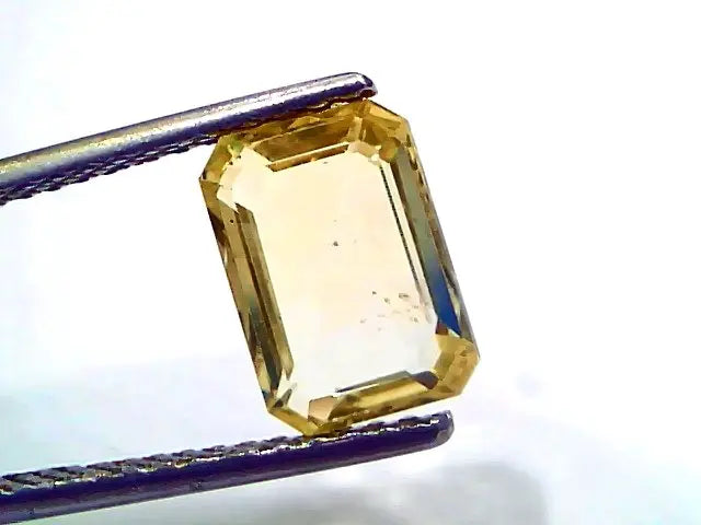 3.54 Ct IGI Certified Unheated Untreated Natural Ceylon Yellow Sapphire AAA