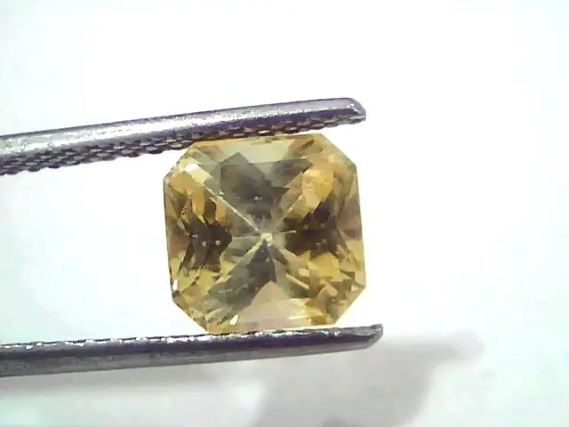 3.58 Ct IGI Certified Unheated Untreated Natural Ceylon Yellow Sapphire AAA