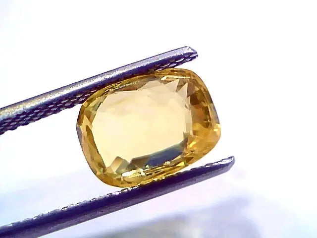 3.68 Ct IGI Certified Unheated Untreated Natural Ceylon Yellow Sapphire AAA