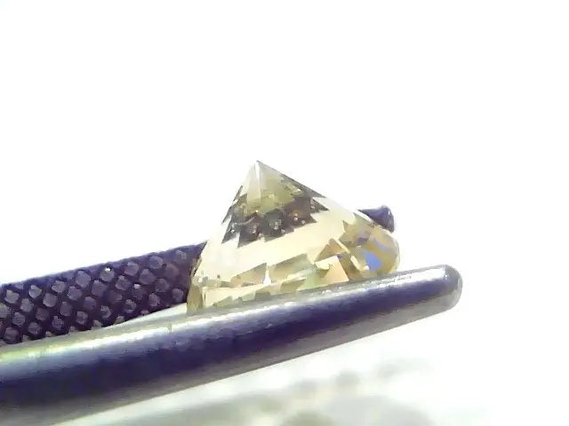 3.70 Ct IGI Certified Unheated Untreated Natural Ceylon Yellow Sapphire