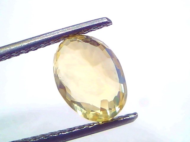 3.79 Carat 4.16 Ratti IGI Certified Yellow Sapphire Pukhraj Unheated Stone