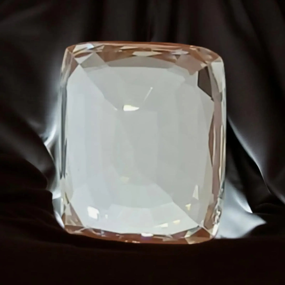 3.85 Ct IGI Certified Unheated Untreated Natural Premium White Sapphire - Venus Gems