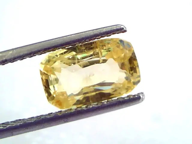 3.87 Ct IGI Certified Unheated Untreated Natural Ceylon Yellow Sapphire