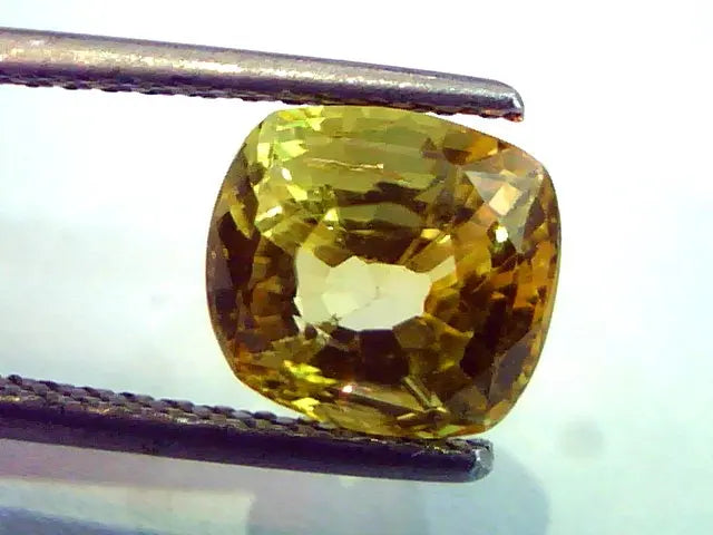 3.92 Ct Untreated Natural Srilankan Yellow Sapphire Pukhraj AAA