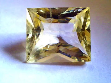 3.93 Ct Unheated Untreated Natural Ceylon Yellow Sapphire AAA